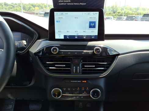 Certified 2025 Ford Escape Active w/ Cold Weather Package FWD image 18