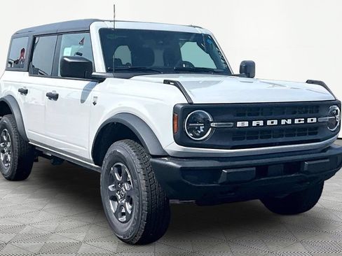 New 2026 Ford Bronco Big Bend AWD/4WD image 1