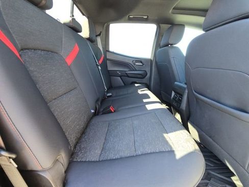 Used 2024 Chevrolet Colorado Z71 w/ Z71 Convenience Package 2 image 13