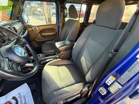 Used 2018 Jeep Wrangler Unlimited Sport S AWD/4WD image 18