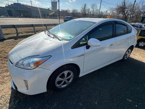 Used 2014 Toyota Prius Two image 3