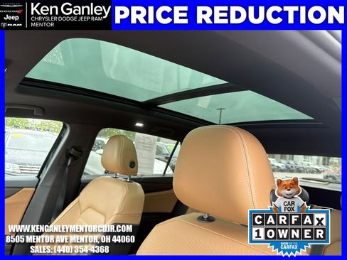 Used 2024 Volkswagen Atlas Cross Sport SEL R-Line AWD/4WD image 18
