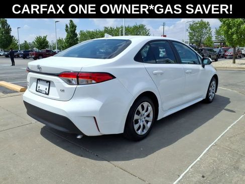Used 2025 Toyota Corolla LE FWD image 7