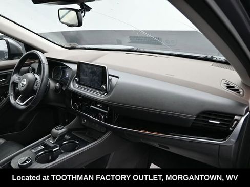 Used 2022 Nissan Rogue SL image 10