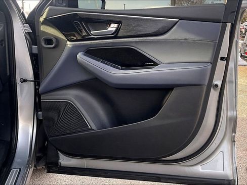 Used 2025 Acura MDX Type S image 25