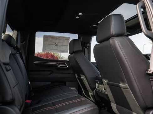 New 2026 Chevrolet Silverado 1500 High Country w/ High Country Premium Package AWD/4WD image 10