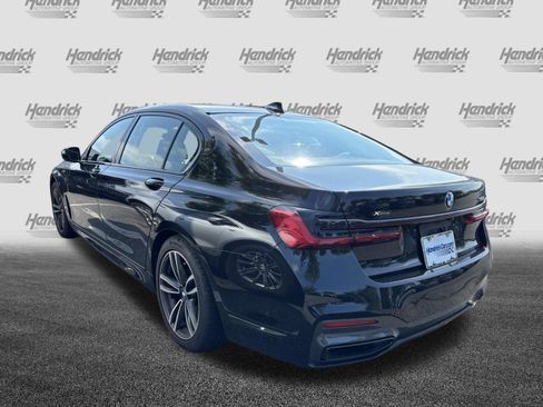 Used 2020 BMW 750i xDrive w/ Executive Package AWD/4WD image 8