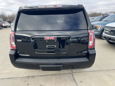 Used 2019 GMC Yukon SLT image 7