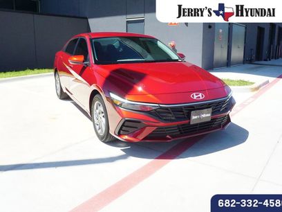 New 2025 Hyundai Elantra Blue