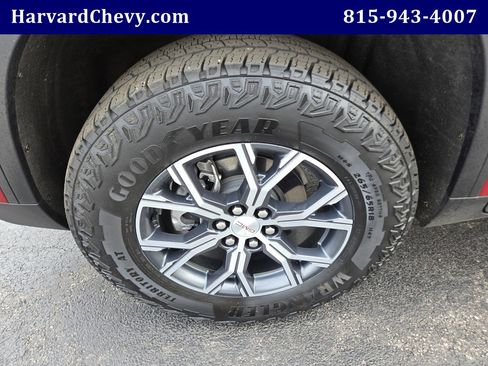 Used 2025 GMC Acadia AT4 w/ Luxury Package AWD/4WD image 48