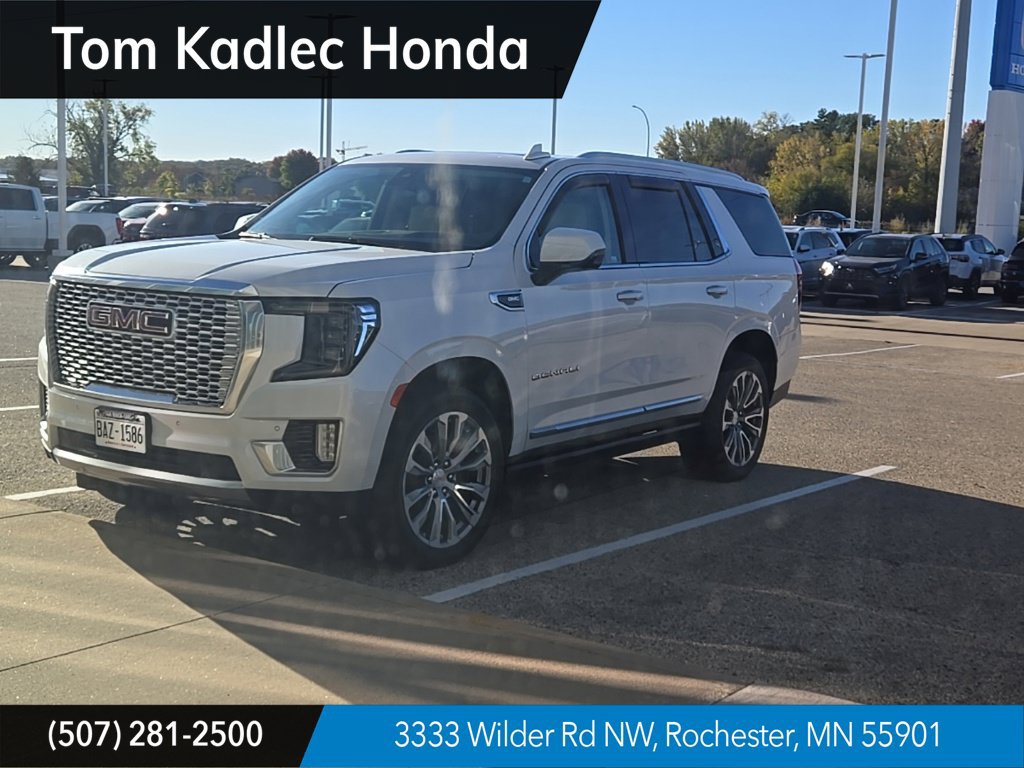 Used 2021 GMC Yukon Denali w/ Denali Premium Package AWD/4WD image 1
