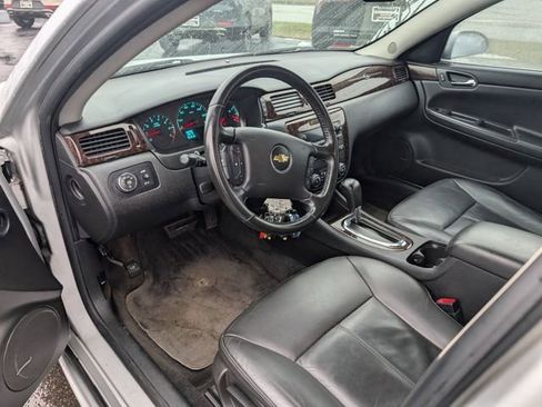 Used 2013 Chevrolet Impala LTZ image 11