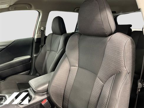 Used 2020 Subaru Outback Premium image 21