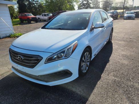 Used 2017 Hyundai Sonata Sport FWD image 2