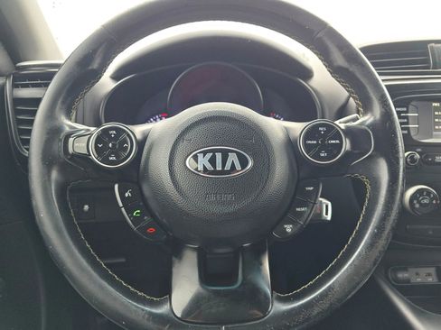 Used 2016 Kia Soul + w/ Designer's Package FWD image 25