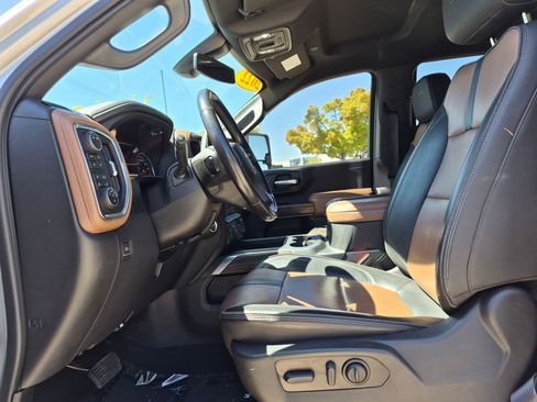 Used 2022 Chevrolet Silverado 3500 High Country w/ Safety Package II AWD/4WD image 14