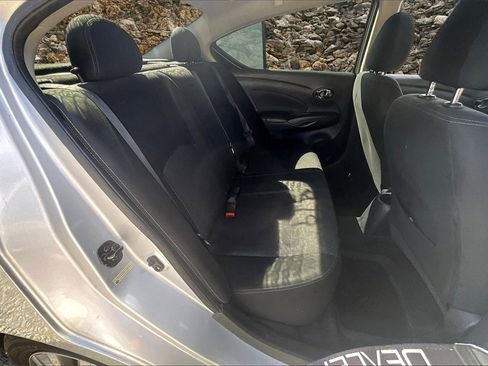 Used 2018 Nissan Versa SV image 24