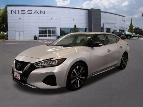 Used 2022 Nissan Maxima SV w/ Floor Mat Group image 5