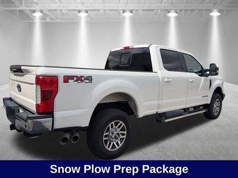 Used 2019 Ford F350 Lariat w/ Lariat Ultimate Package AWD/4WD image 4