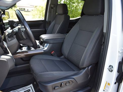 Used 2023 Chevrolet Silverado 1500 RST AWD/4WD image 12