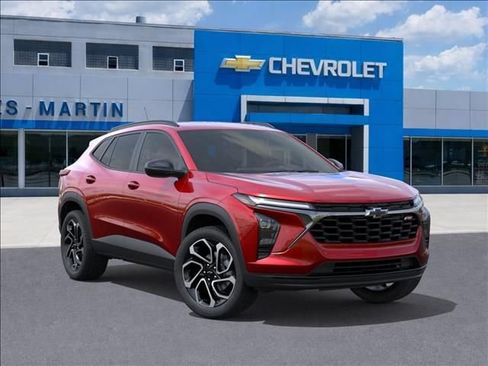New 2026 Chevrolet Trax RS w/ Driver Confidence Package FWD image 7