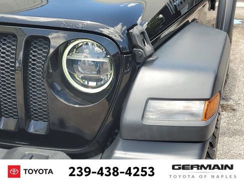 Used 2020 Jeep Wrangler Sport AWD/4WD image 16