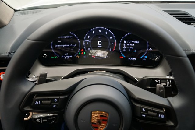 New 2026 Porsche Panamera 4 AWD/4WD image 18