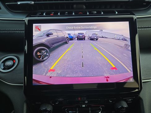 New 2025 Jeep Grand Cherokee L Limited w/ Trailer Tow Package image 13