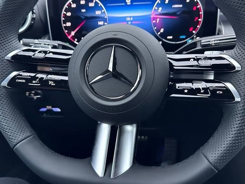 New 2026 Mercedes-Benz GLC 300 4MATIC image 14