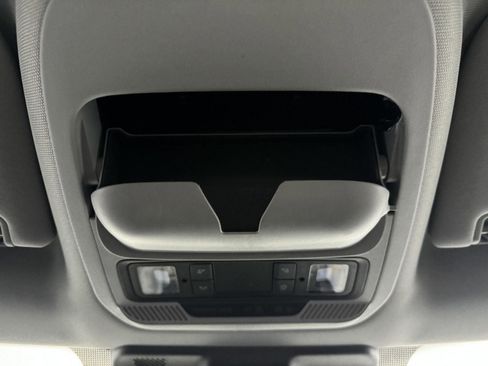 Used 2024 Ford F150 XLT image 25