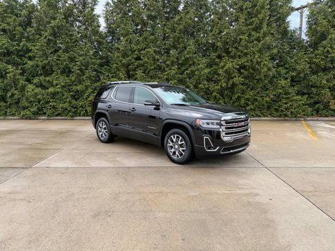 Used 2023 GMC Acadia SLT FWD image 7