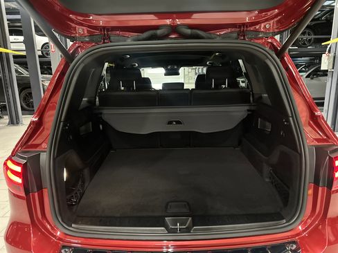 Certified 2024 Mercedes-Benz GLB 250 4MATIC image 16