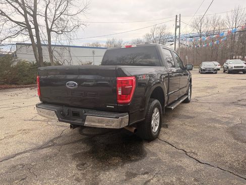 Used 2021 Ford F150 XLT image 4