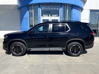Certified 2025 Honda Pilot TrailSport