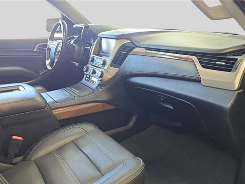 Used 2019 GMC Yukon XL Denali w/ Denali Ultimate Package image 16