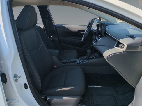 Used 2025 Toyota Corolla LE image 15