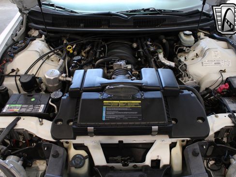 Used 2000 Chevrolet Camaro Z28 image 26