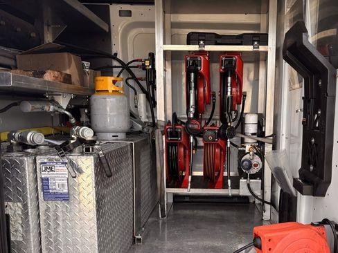 Used 2019 Ford Transit 250 148 Medium Roof image 16