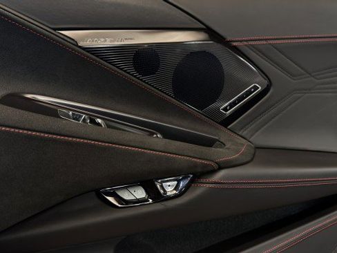 Used 2024 Chevrolet Corvette Z06 w/ Stealth Interior Trim Package RWD image 15