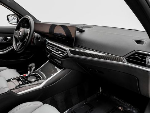 Used 2023 BMW M3 Competition w/ Executive Package image 11