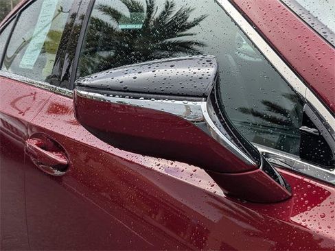 Certified 2023 Lexus ES 350 w/ Premium Package image 11