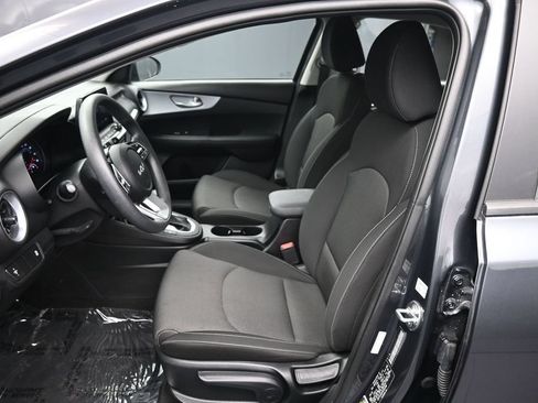 Certified 2024 Kia Forte LXS FWD image 18