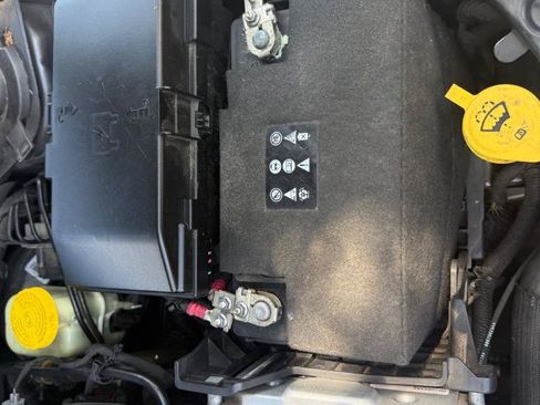 Used 2015 Chrysler 200 C FWD image 43