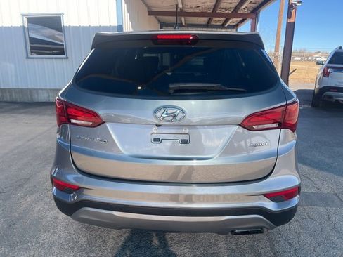 Used 2018 Hyundai Santa Fe Sport image 5