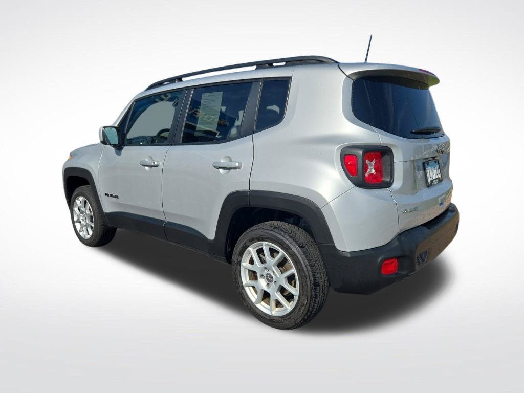 Used 2020 Jeep Renegade Latitude w/ Cold Weather Group AWD/4WD image 6