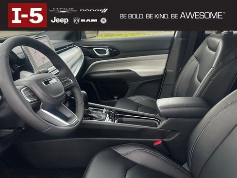 New 2026 Jeep Compass Limited w/ Sun, Sound & Navigation Group image 12