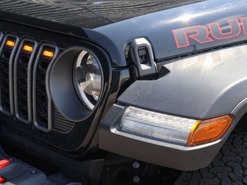 Used 2024 Jeep Wrangler Unlimited Rubicon w/ Capability Package AWD/4WD image 9