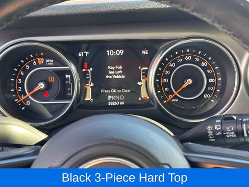 Used 2019 Jeep Wrangler Sport image 22