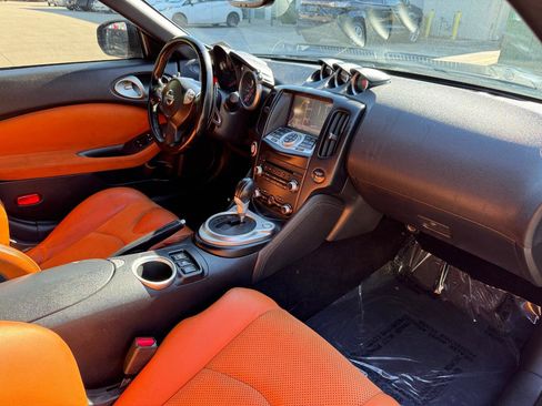 Used 2014 Nissan 370Z Touring w/ Sport Package RWD image 14