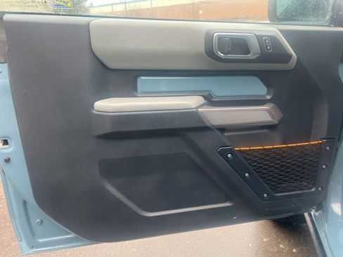 Used 2023 Ford Bronco Badlands image 15